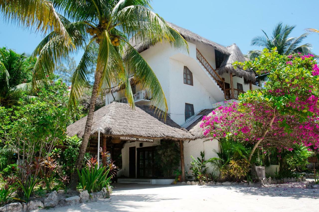 Hotel Cabana Los Lirios Tulum Kültér fotó