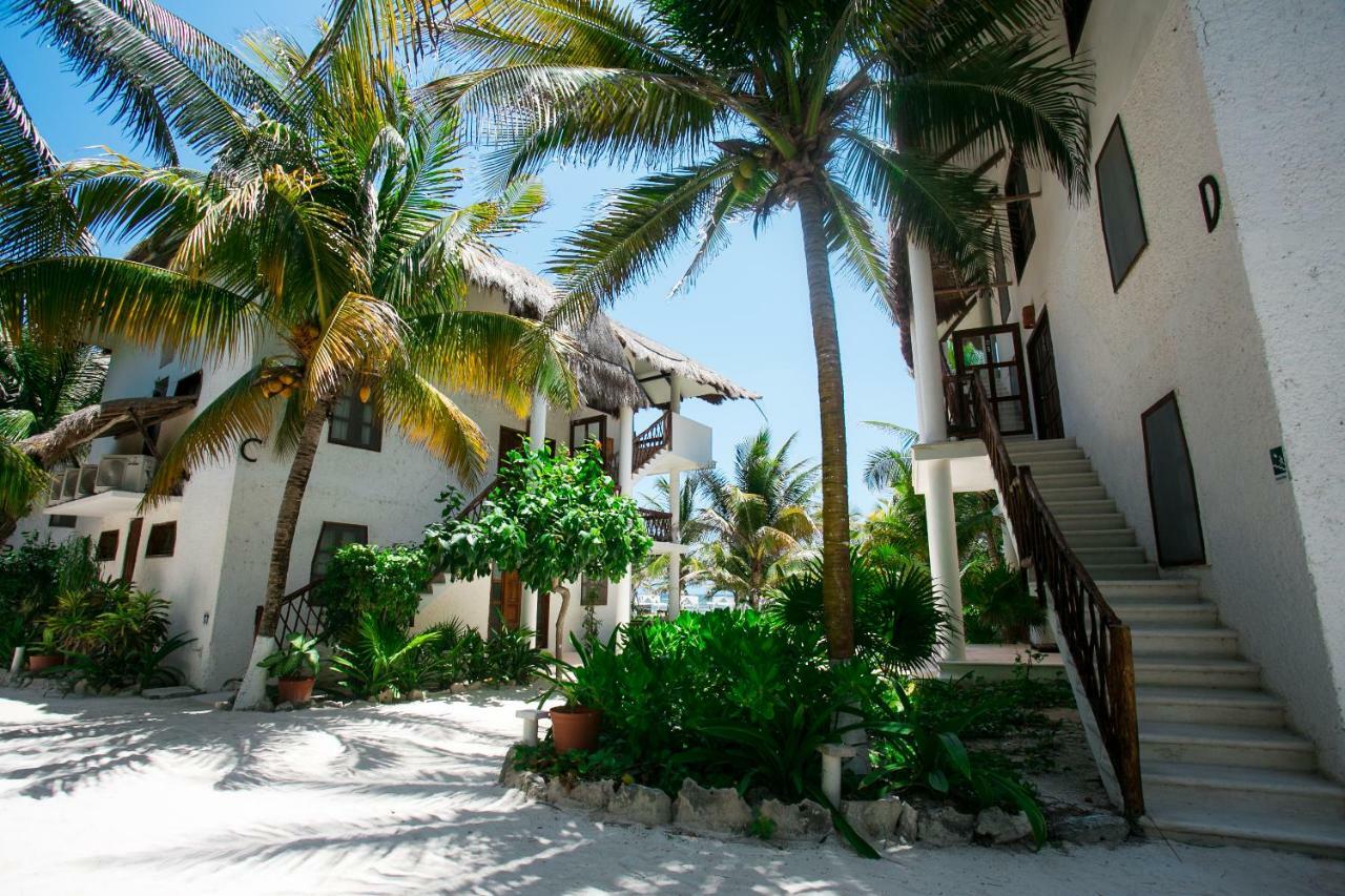 Hotel Cabana Los Lirios Tulum Kültér fotó