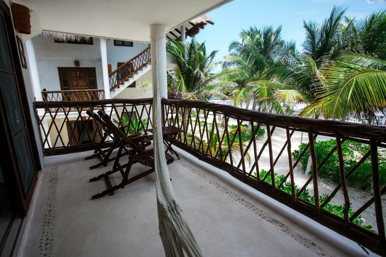 Hotel Cabana Los Lirios Tulum Kültér fotó